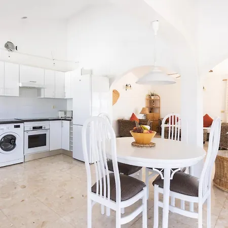 Colina Golf Excellent With Heated Pool Vila San Miguel de Abona