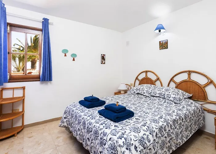 Colina Golf Excellent With Heated Pool Villa San Miguel de Abona