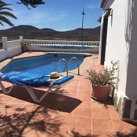 Colina Golf Excellent With Heated Pool * San Miguel de Abona